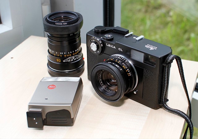Lot 425 - A Leica D-Lux 3 Digital Compact Camera