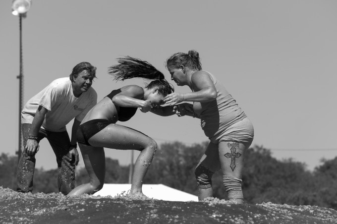 Coleslaw wrestling