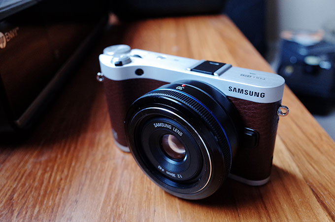 Samsung NX300, Improved Speed, Buy and Sell, and more! | Steve Huff Photo