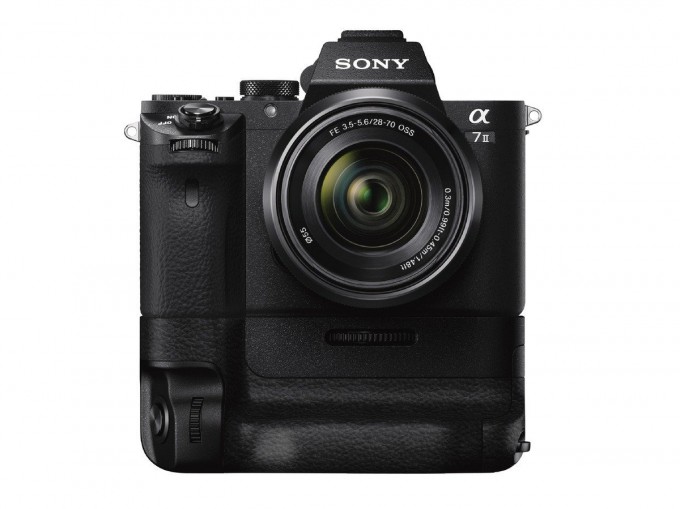 Fstoppers Reviews the Groundbreaking Sony Alpha a7II Full-Frame